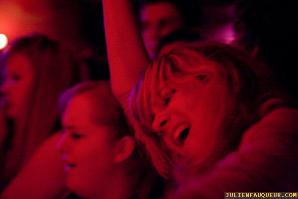 Zane Lowe Home Taping Tour, Simian Mobile Disco, Fez Club