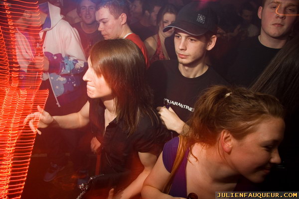 fabio (BBC radio1), commix, nu:tone, logistics - spoonfed - fez club