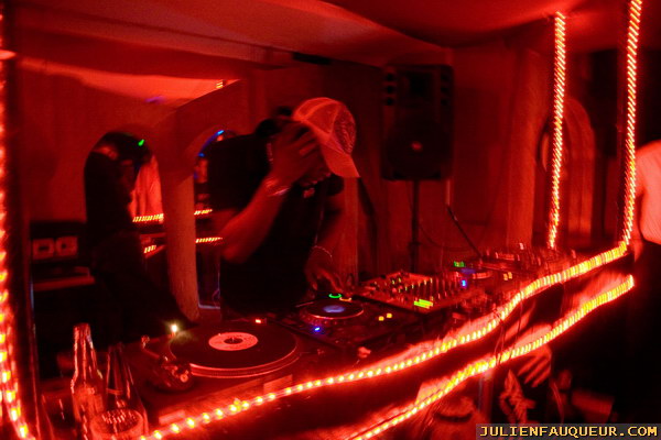 fabio (BBC radio1), commix, nu:tone, logistics - spoonfed - fez club