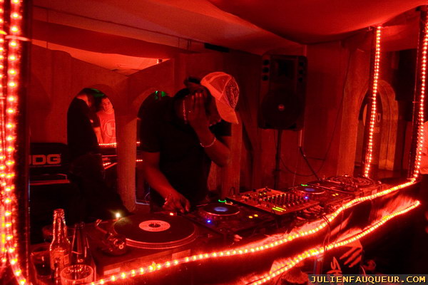fabio (BBC radio1), commix, nu:tone, logistics - spoonfed - fez club