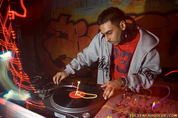 ebonics - fez club - dj kayper, mc inja, dj vicious vee