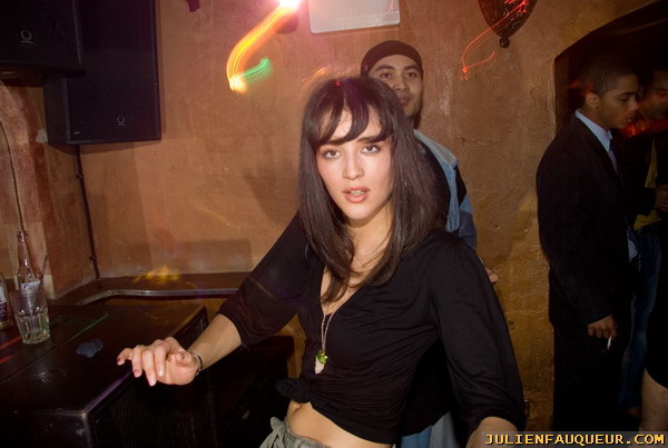 ebonics - fez club - dj kayper, mc inja, dj vicious vee