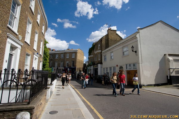 portobello - london - market - amazing clouds