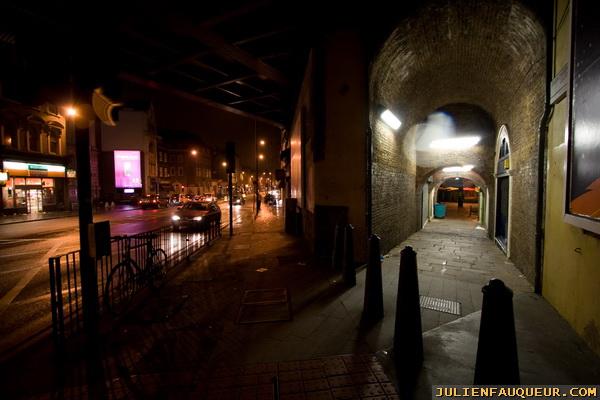 london streets by night