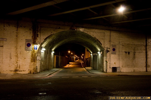 london streets by night