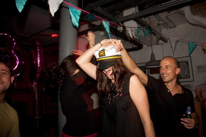 [IMG_5509.JPG] kyla's 30th at pure groove's