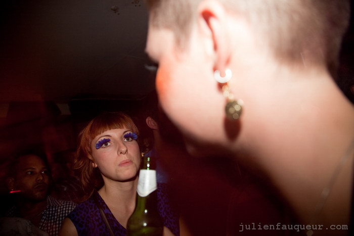 [IMG_6671.JPG] lowlife halloween party 2009 - corsica studios