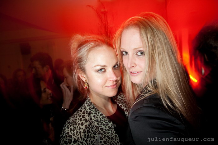 [IMG_8066.JPG] electric house - valentine's party