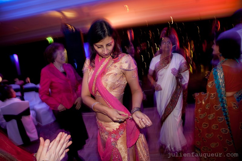 [IMG_9012.JPG] priya and bayju's wedding 2/2 