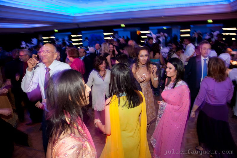 [IMG_9019.JPG] priya and bayju's wedding 2/2 