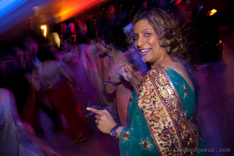 [IMG_9032.JPG] priya and bayju's wedding 2/2 